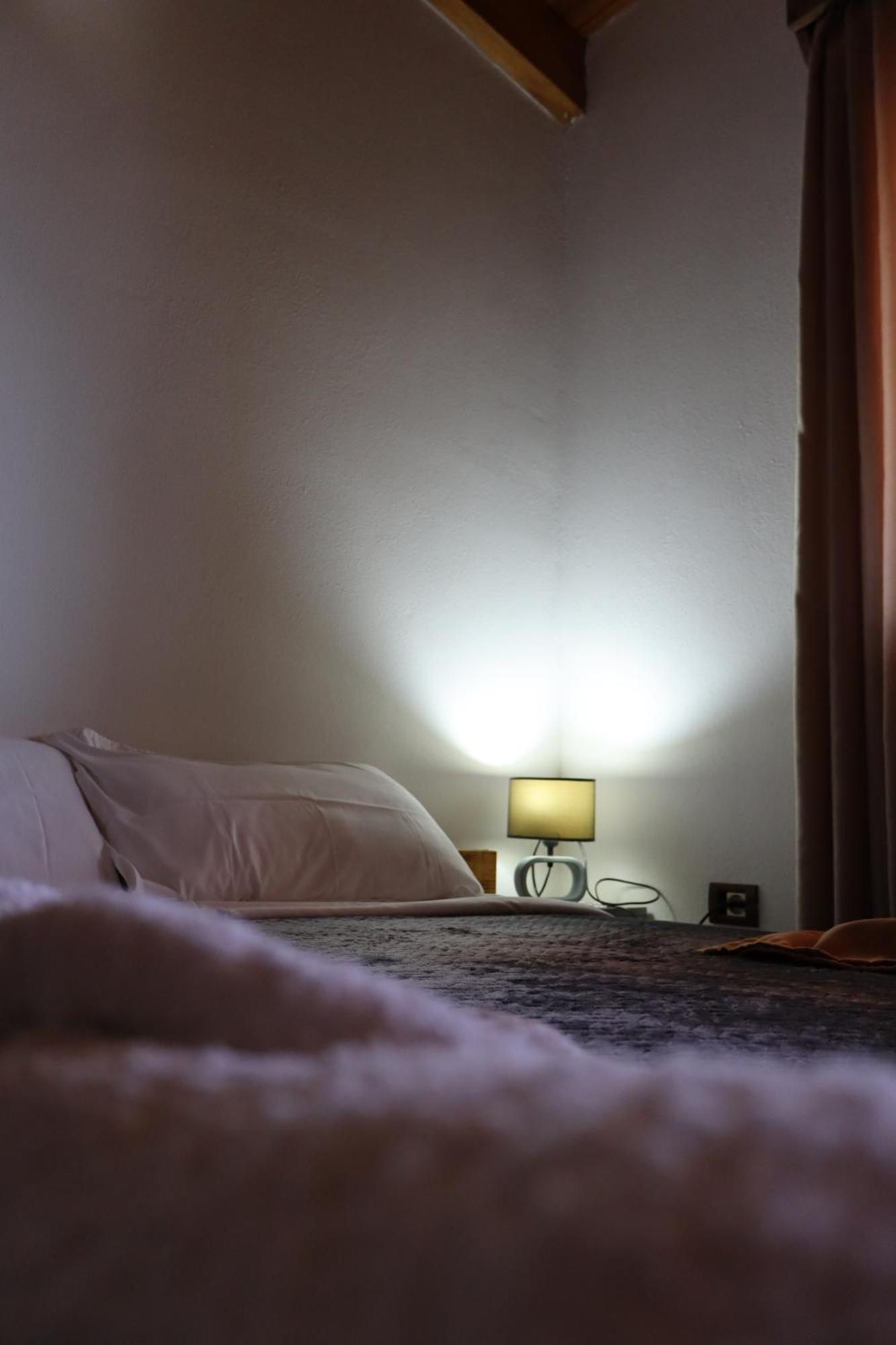 Hotel Bujtina Anlu Nepravishte Esterno foto