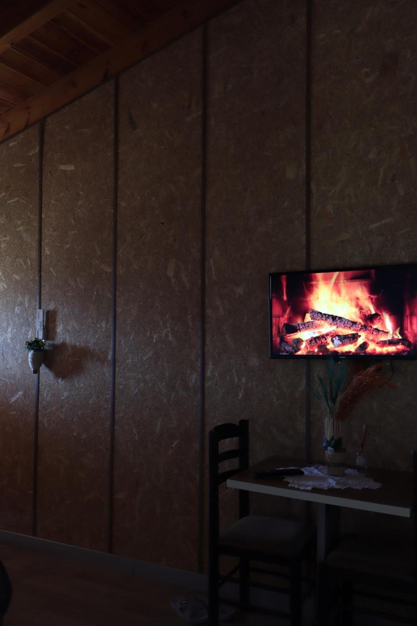 Hotel Bujtina Anlu Nepravishte Esterno foto