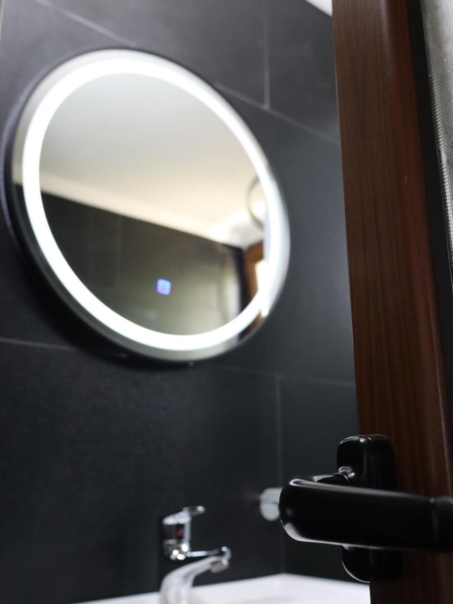Hotel Bujtina Anlu Nepravishte Esterno foto