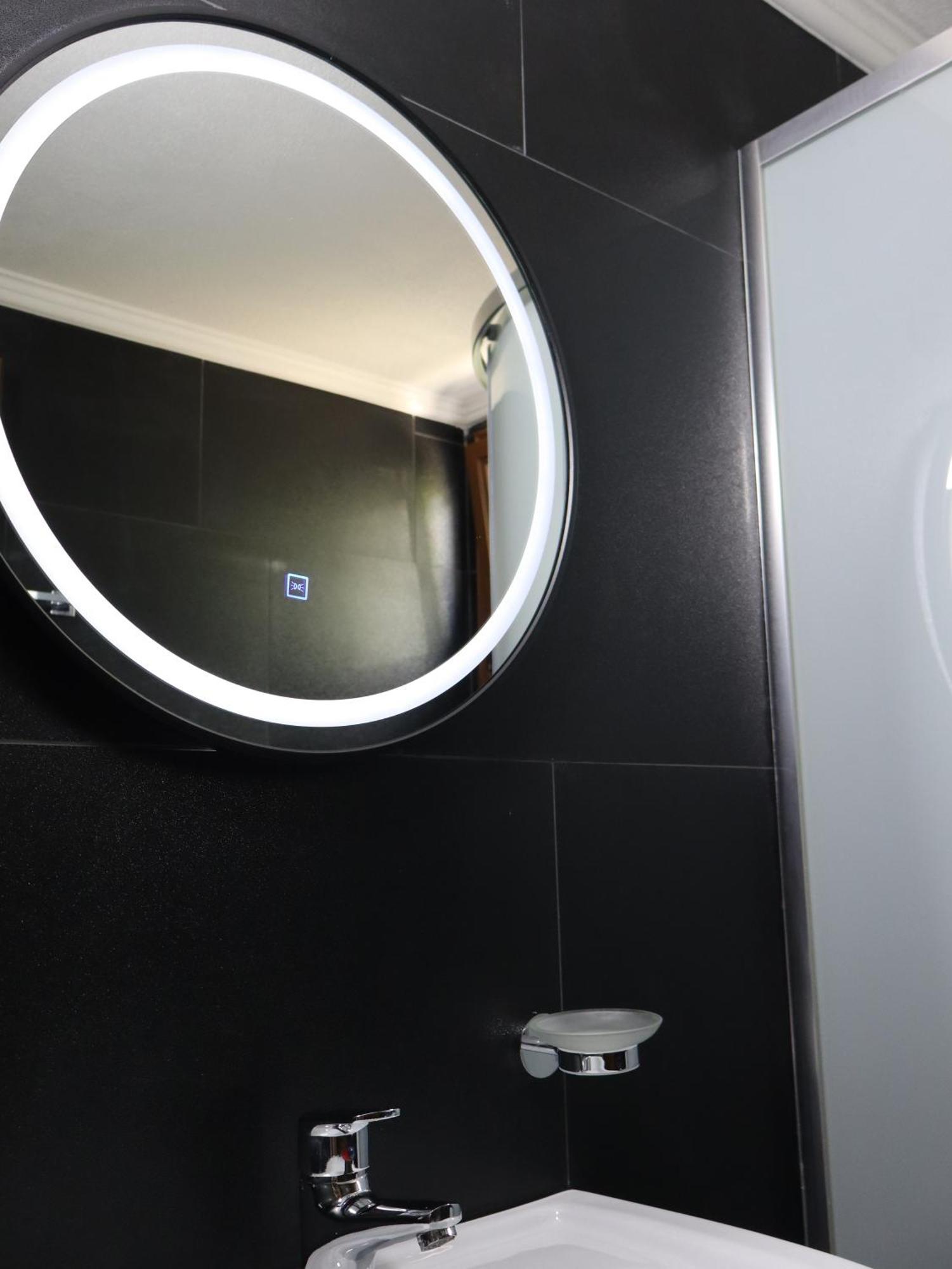 Hotel Bujtina Anlu Nepravishte Esterno foto